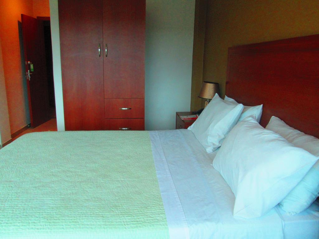 Hotel Garzota Inn Guayaquil Exterior foto